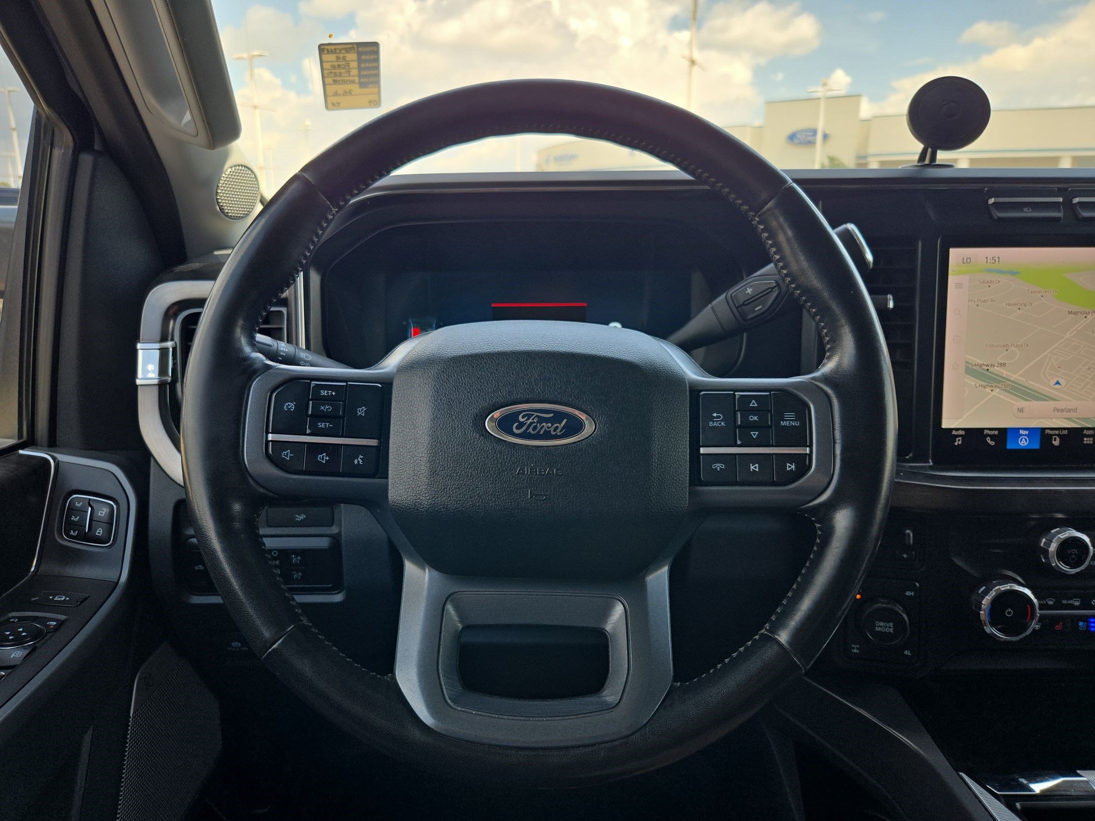 Used 2024 Ford F250 Lariat w/ Black Appearance Package AWD/4WD image 17
