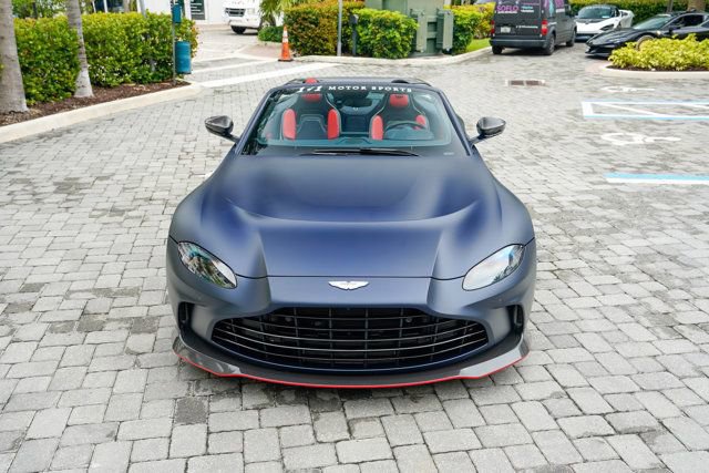 Used 2023 Aston Martin V12 Vantage Roadster RWD image 5