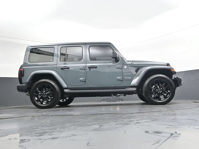 Used 2024 Jeep Wrangler Unlimited Sahara w/ Technology Group AWD/4WD image 31
