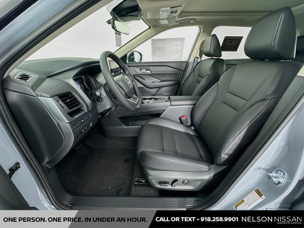 New 2026 Nissan Rogue Dark Armor FWD image 20