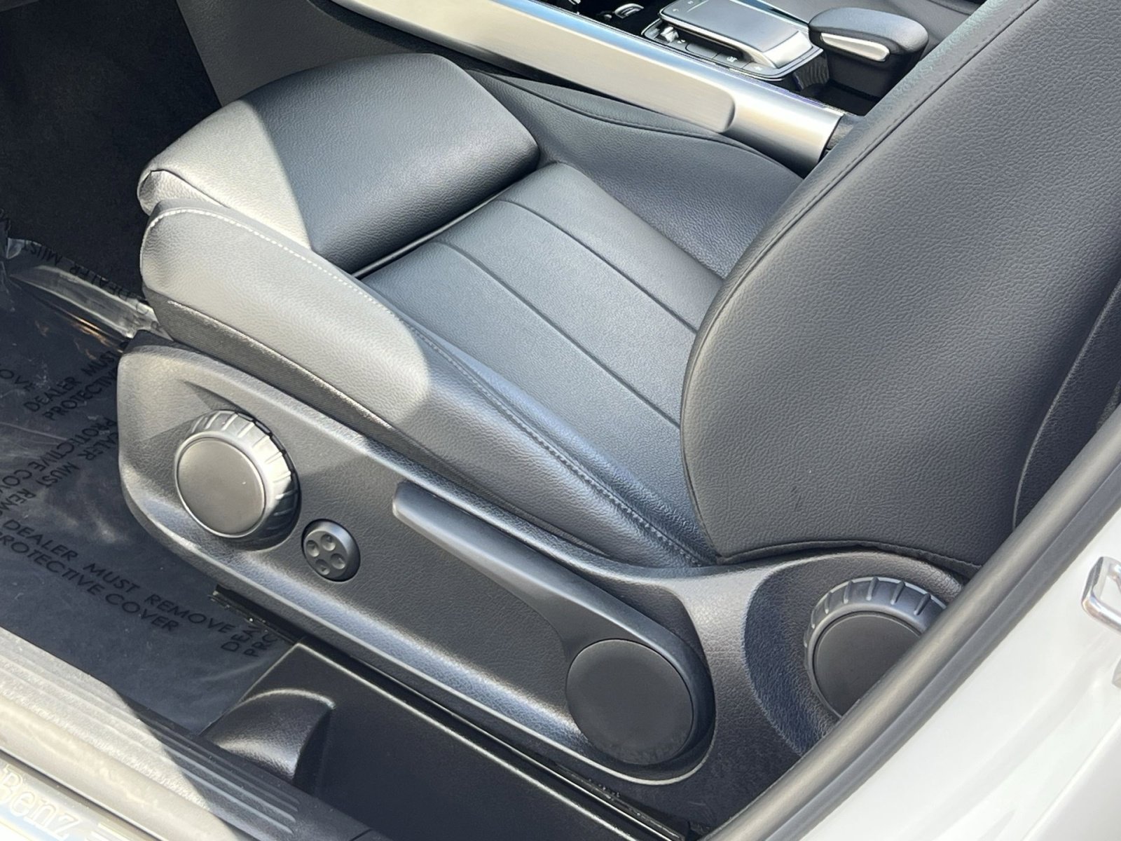 Certified 2022 Mercedes-Benz GLB 250 4MATIC image 12