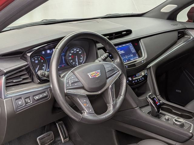 Certified 2023 Cadillac XT5 Sportv w/ Technology Package AWD/4WD image 9