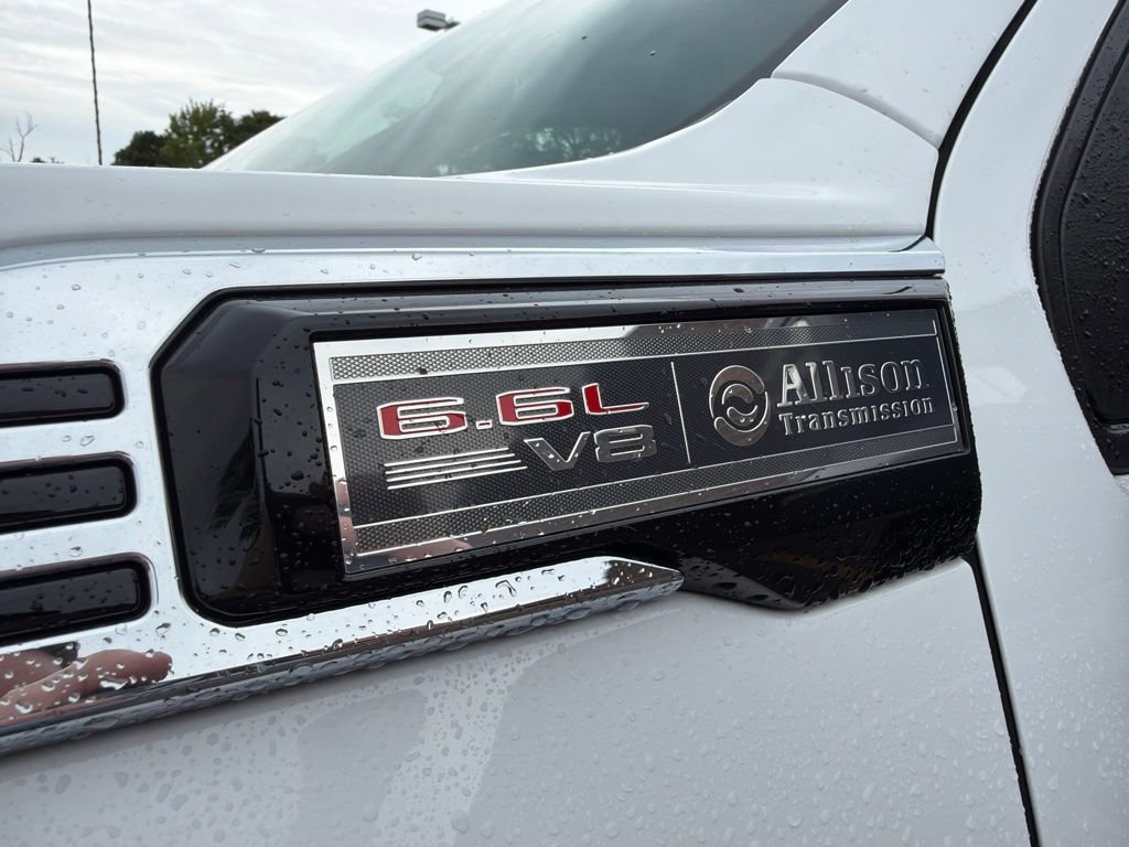 Used 2025 GMC Sierra 3500 Pro w/ Convenience Package AWD/4WD image 5