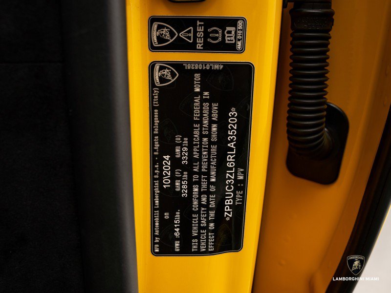 Used 2024 Lamborghini Urus Performante image 68