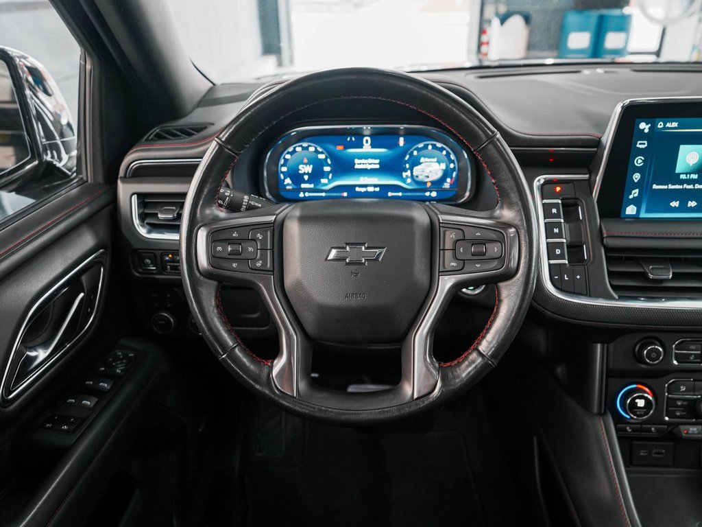 Used 2022 Chevrolet Suburban RST w/ Sport Performance Package image 27