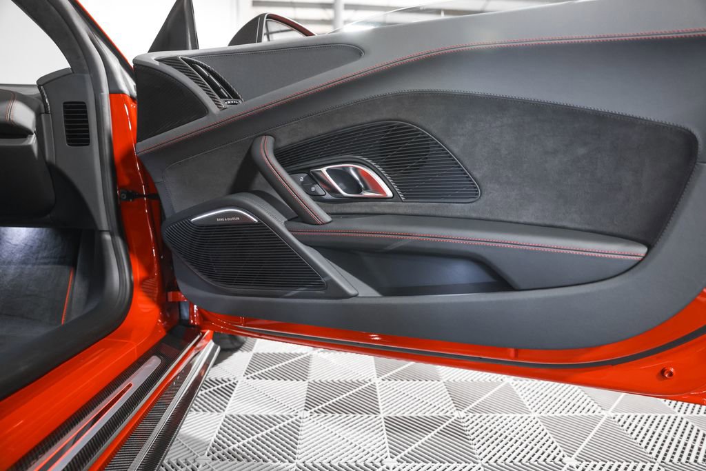 Used 2023 Audi R8 V10 GT image 21