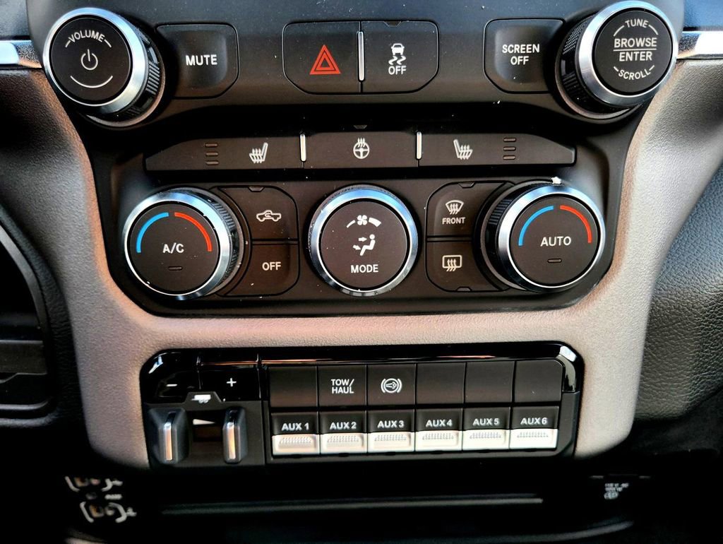 New 2024 RAM 4500 SLT w/ Quick Order Package 2YG SLT image 24