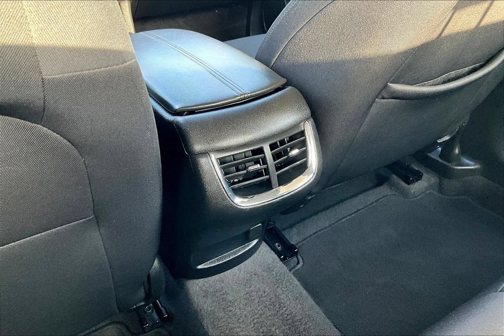 Used 2024 Chevrolet Malibu LT FWD image 11