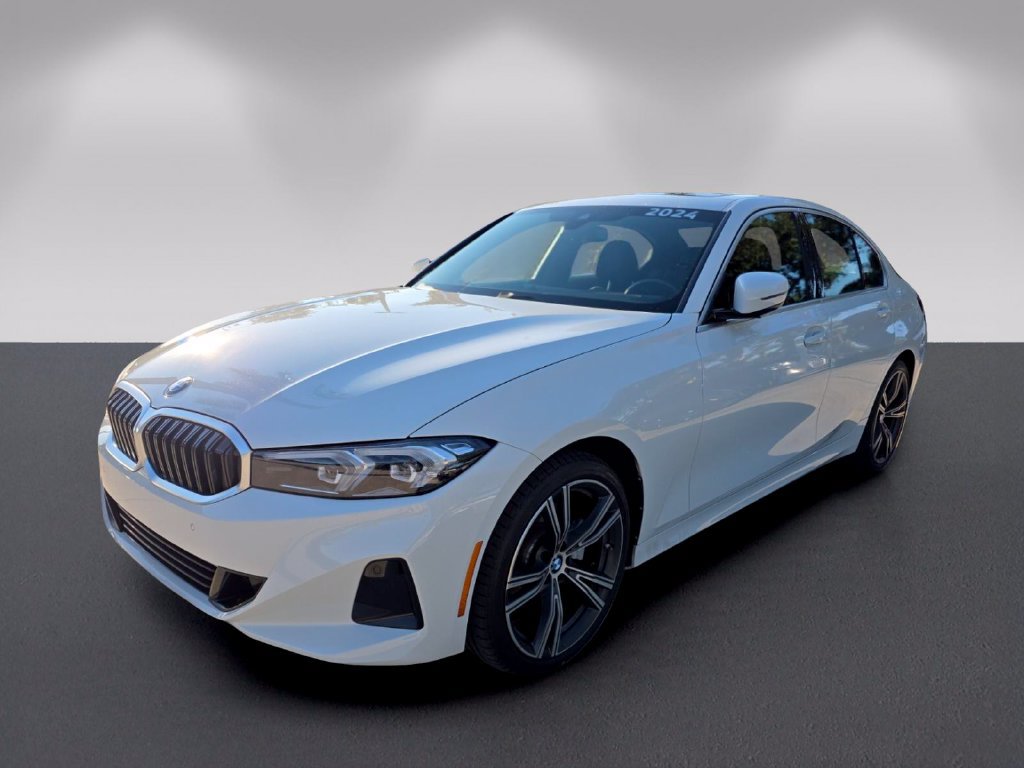 Certified 2024 BMW 330i Sedan w/ Convenience Package RWD image 8