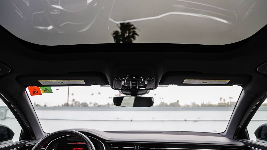 Used 2021 Audi RS 6 w/ Executive Package AWD/4WD image 19