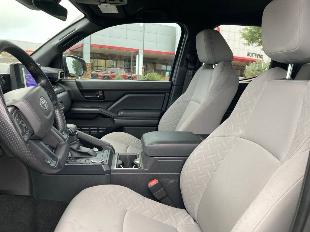 Certified 2025 Toyota Tacoma SR5 image 9