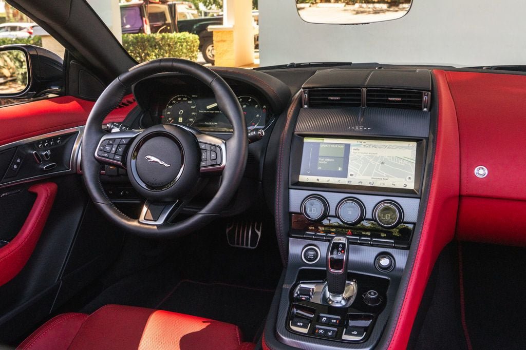 Used 2024 Jaguar F-TYPE R-Dynamic RWD image 19