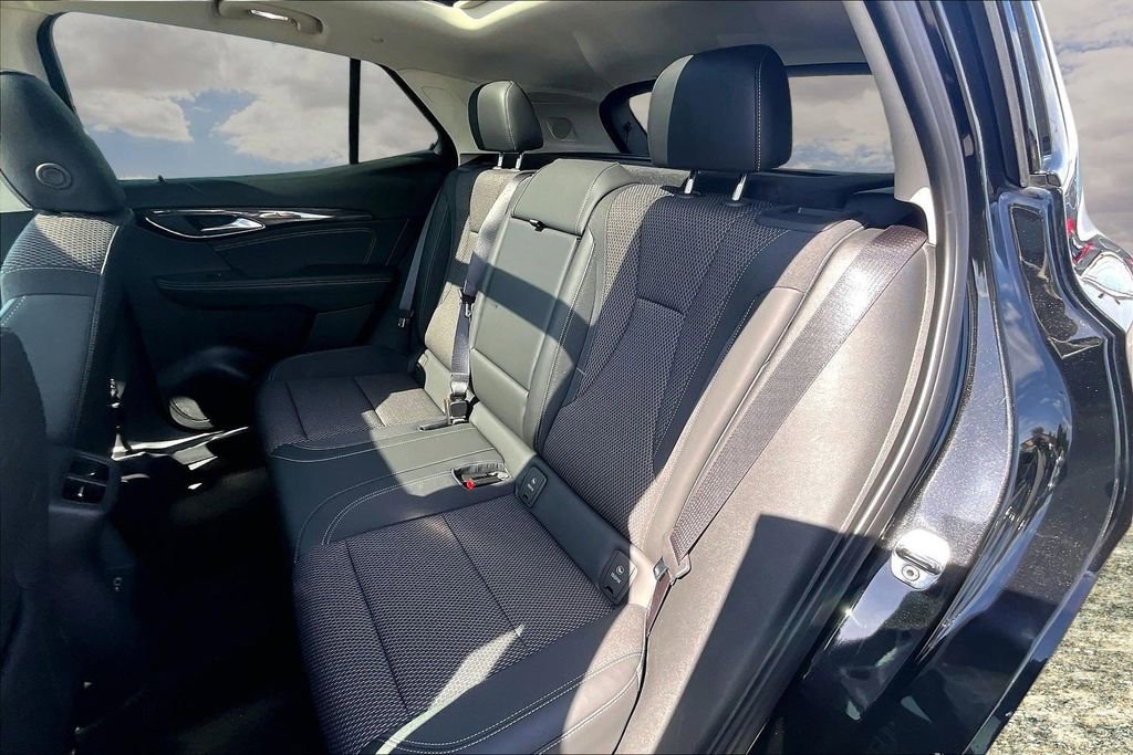 Used 2022 Buick Envision Preferred image 22