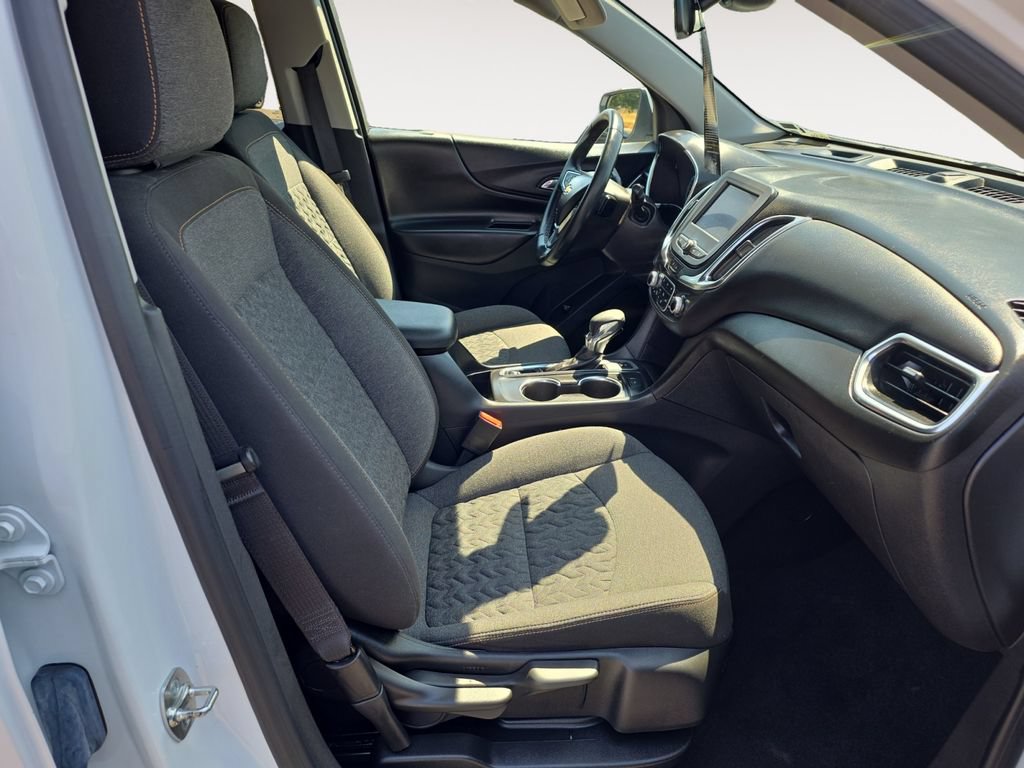 Used 2024 Chevrolet Equinox LT AWD/4WD image 10