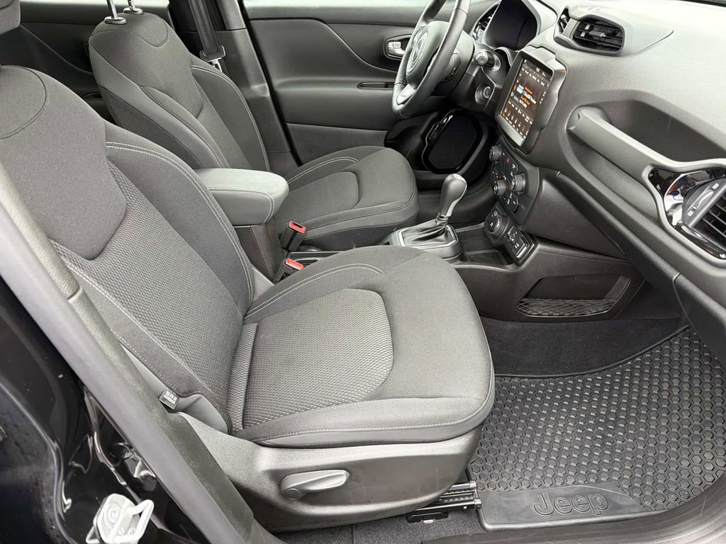 Used 2023 Jeep Renegade Altitude w/ Sun/Sound Group image 22