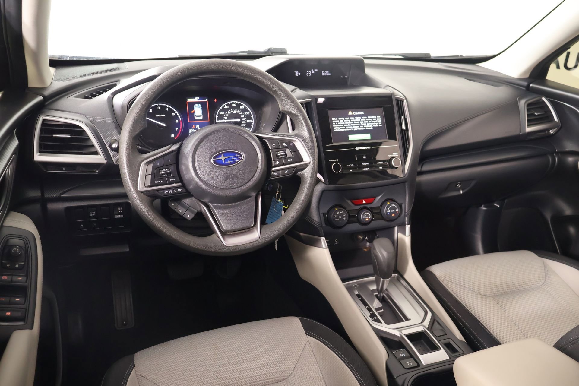 Used 2023 Subaru Forester AWD/4WD image 2