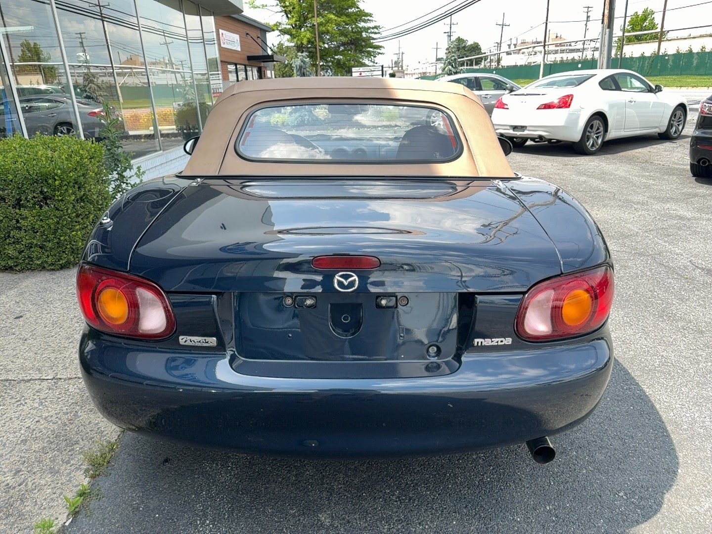 Used 2000 MAZDA MX-5 Miata LS RWD image 19