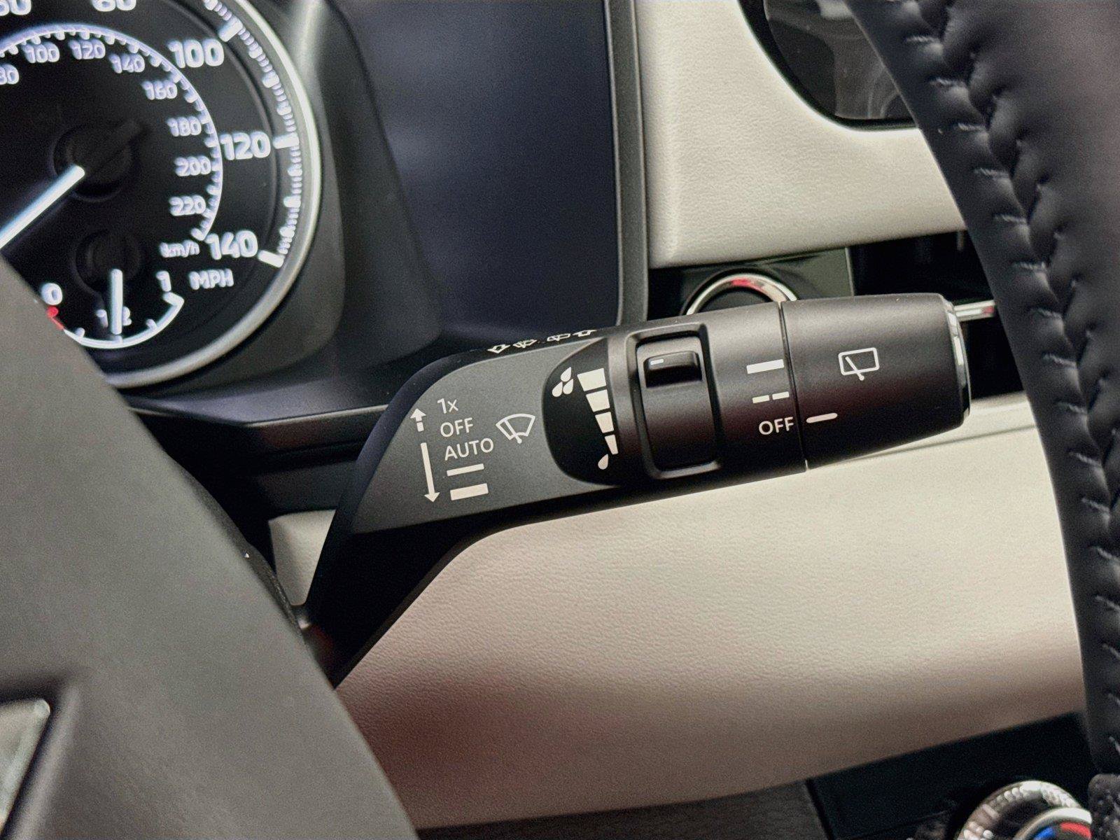 New 2026 Mitsubishi Outlander SE AWD/4WD image 11