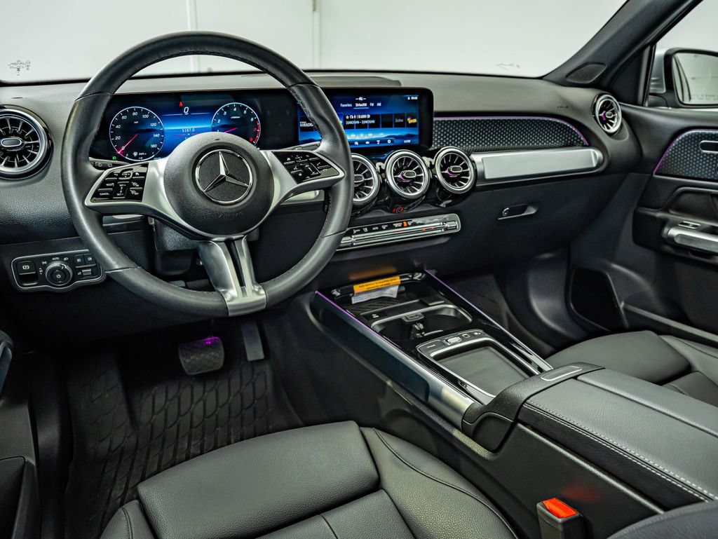 Certified 2026 Mercedes-Benz GLB 250 4MATIC image 32