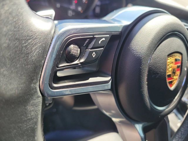 Used 2020 Porsche Macan image 22