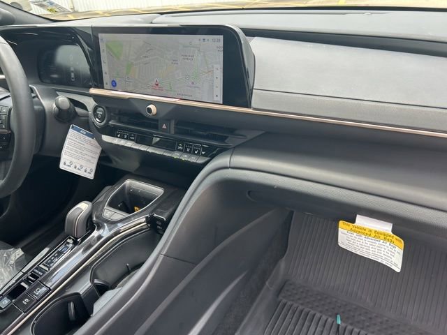 Used 2026 Toyota Crown w/ Advanced Technology Package AWD/4WD image 13