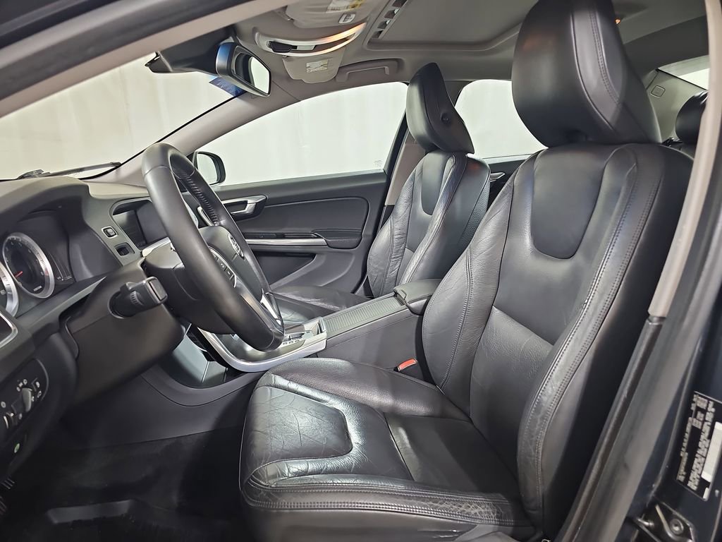 Used 2012 Volvo S60 T5 image 18