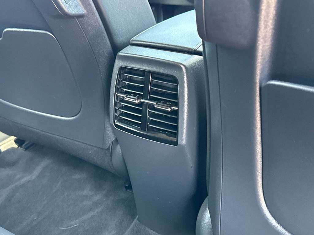 Used 2023 Kia Niro Wind FWD image 18