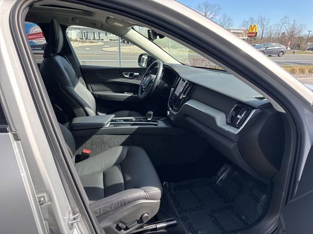 Certified 2025 Volvo XC60 B5 Plus w/ Climate Package image 15