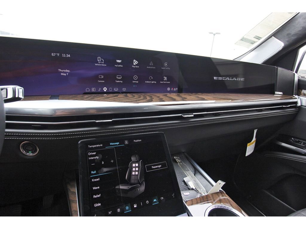 New 2026 Cadillac Escalade ESV Platinum Sport w/ LPO, ONYX Package AWD/4WD image 17