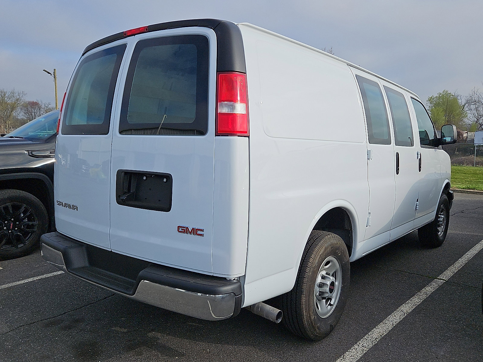 Certified 2024 GMC Savana 2500 w/ Driver Convenience Package image 7