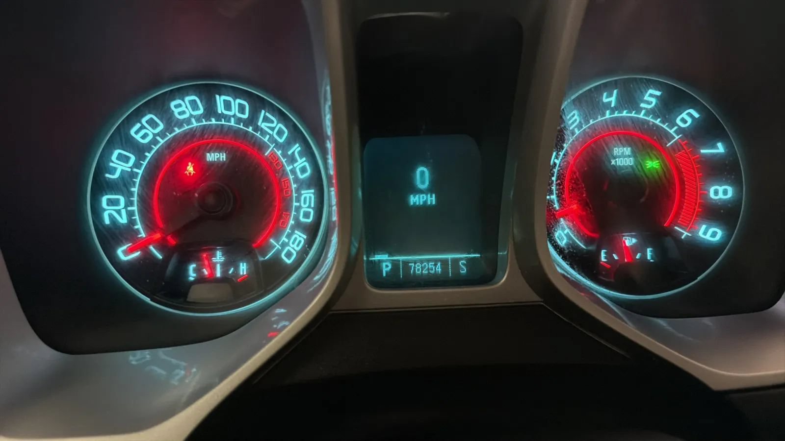 Used 2010 Chevrolet Camaro SS w/ RS Package RWD image 11