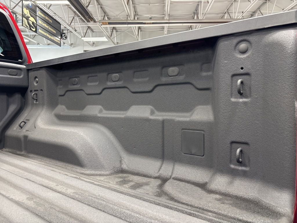 Used 2023 Chevrolet Colorado LT w/ LT Convenience Package III image 38