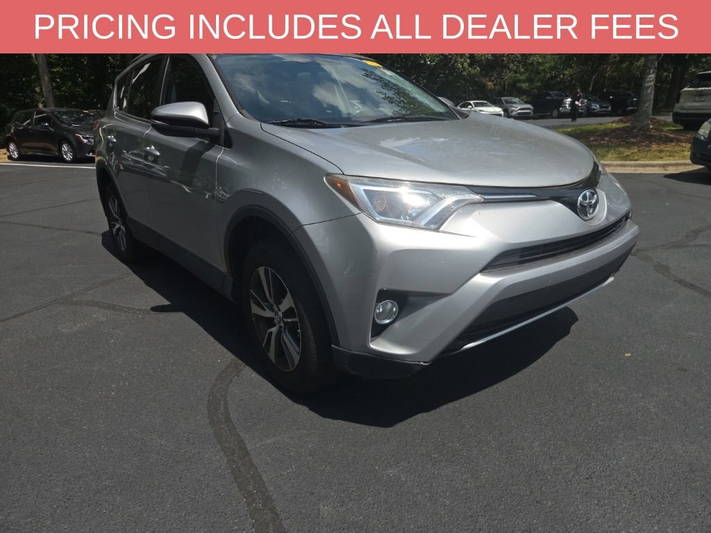 Used 2016 Toyota RAV4 XLE FWD video 1