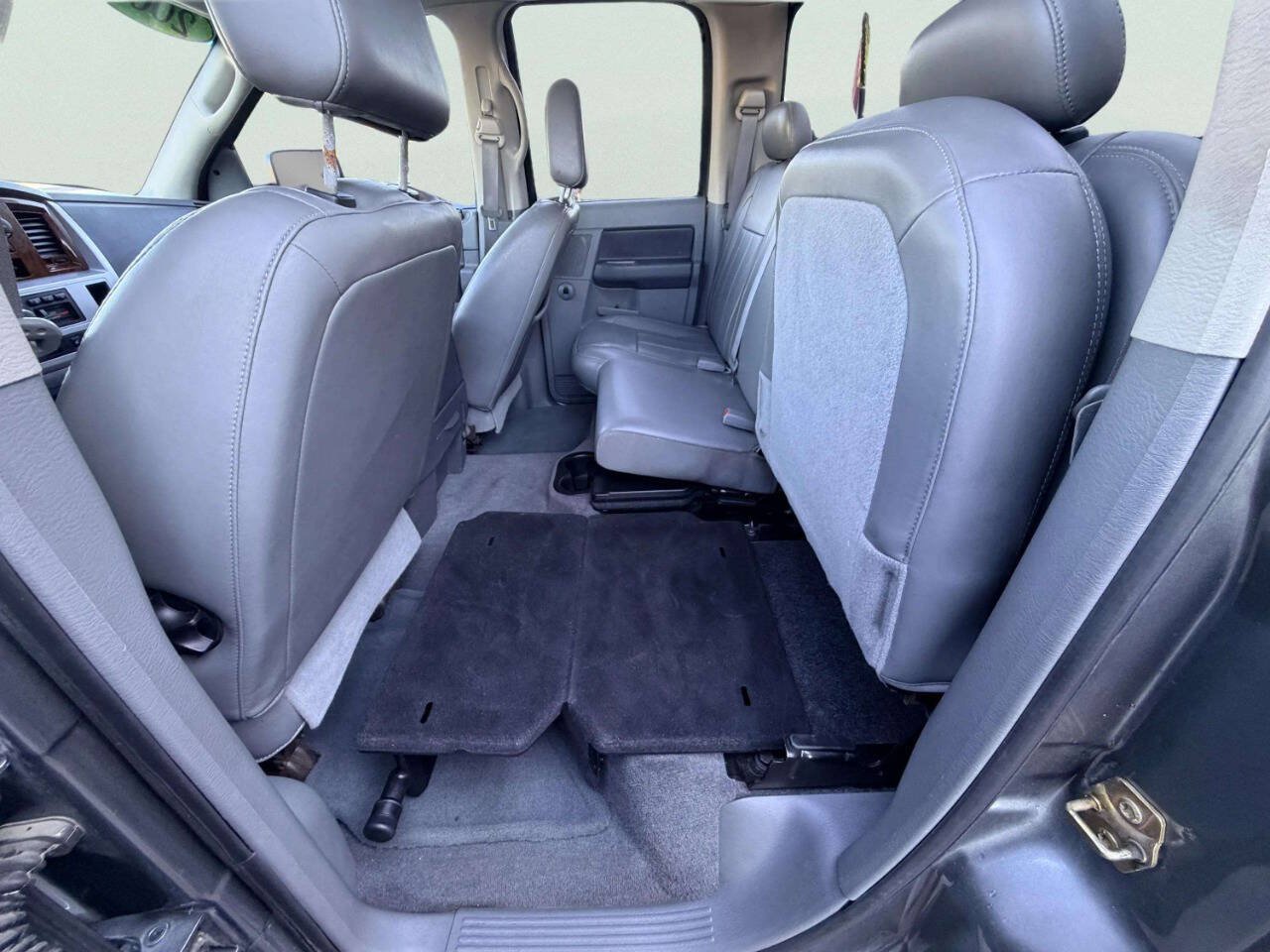 Used 2006 Dodge Ram 2500 Truck Laramie AWD/4WD image 27