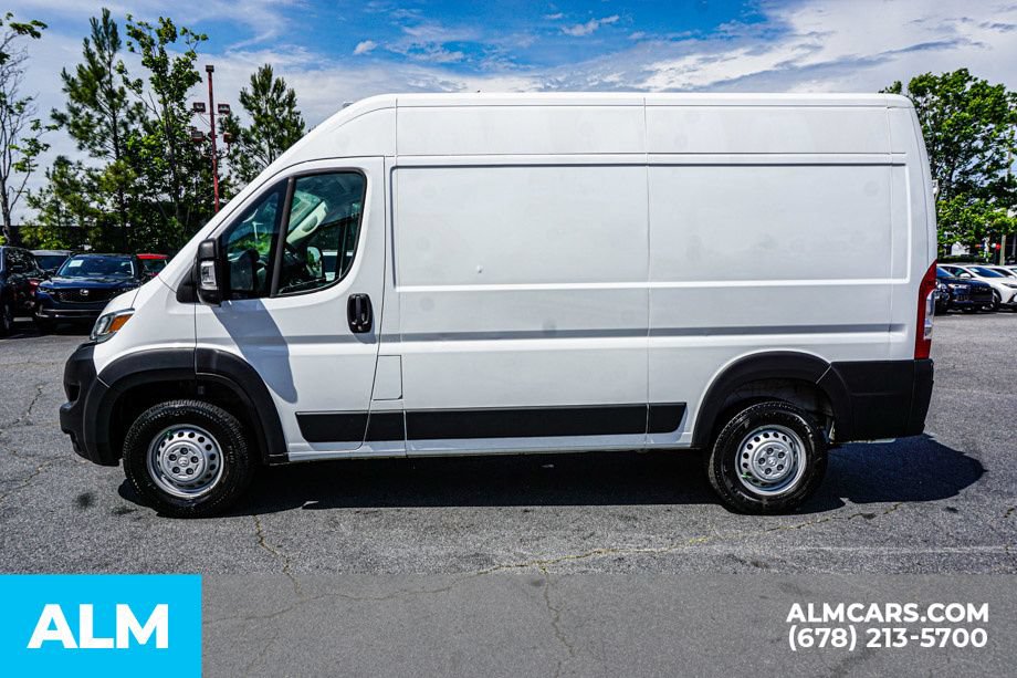 Used 2025 RAM ProMaster 2500 w/ Convenience Group FWD image 6