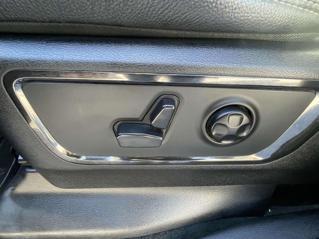 Used 2024 RAM 1500 Limited image 18