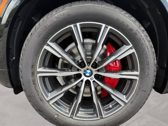 New 2026 BMW X5 xDrive40i w/ M Sport Package AWD/4WD image 14