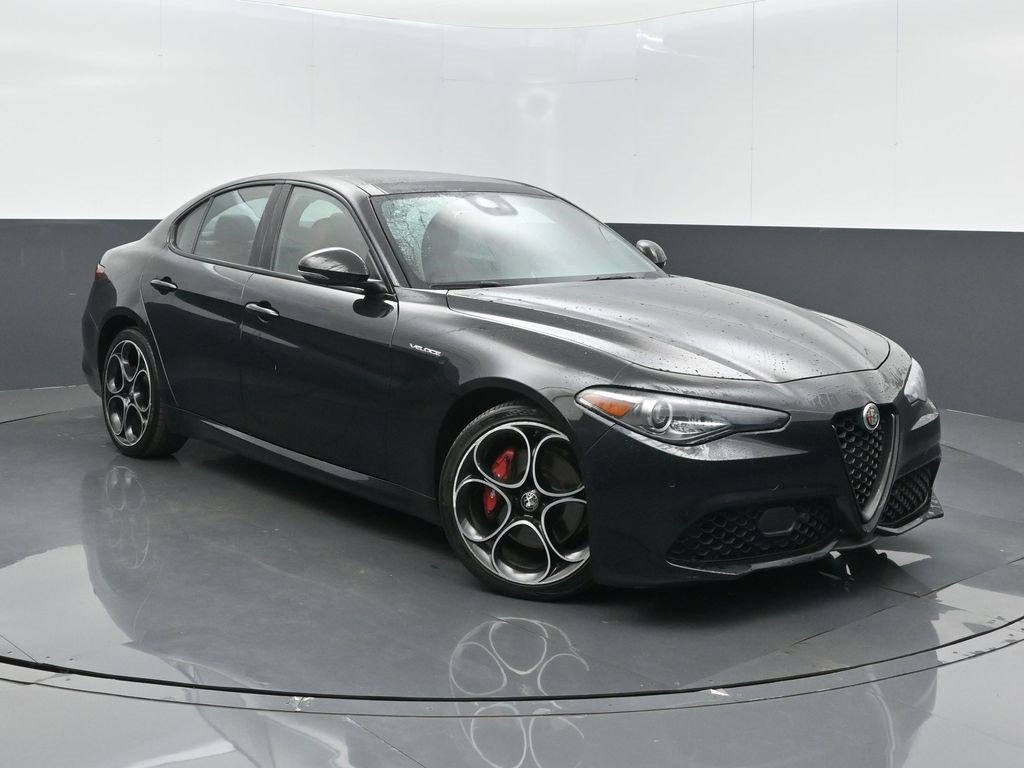 Used 2023 Alfa Romeo Giulia Veloce