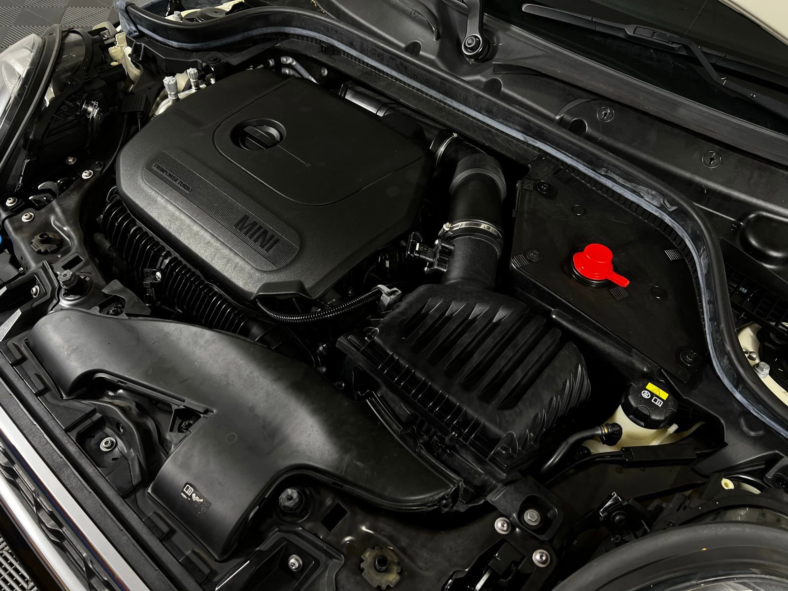 Used 2021 MINI Cooper S FWD image 11