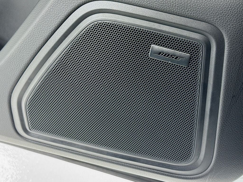 New 2026 Porsche Macan GTS AWD/4WD image 12