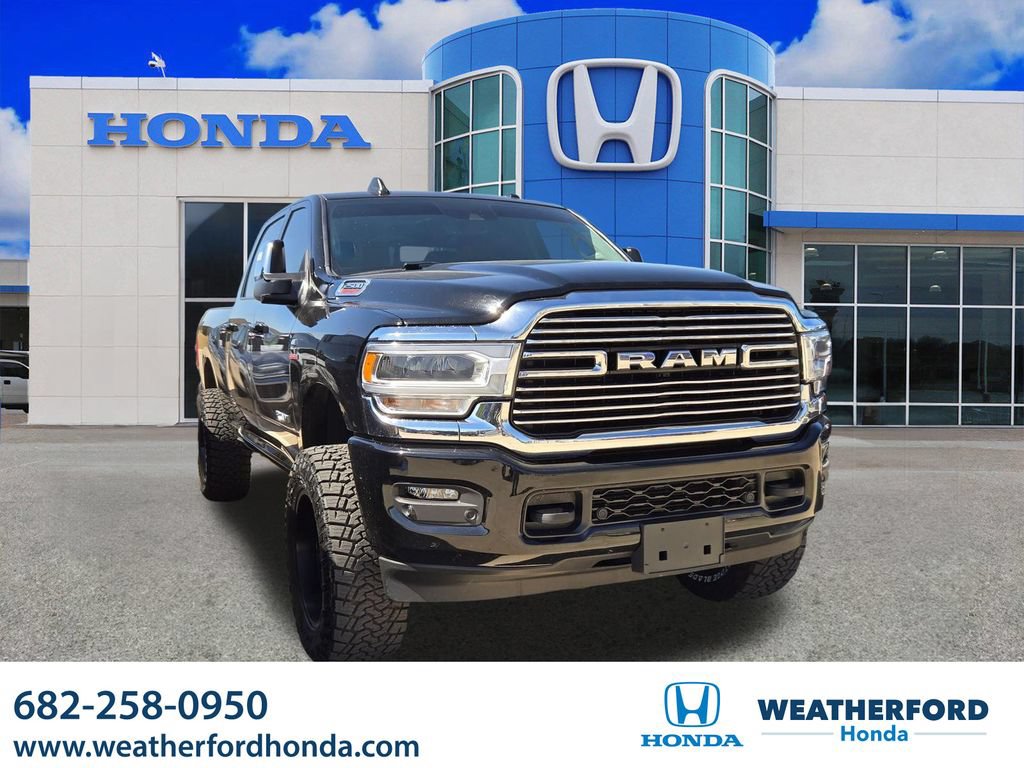 Used 2024 RAM 2500 Laramie w/ Safety Group AWD/4WD image 1