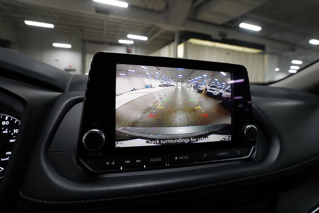 Used 2024 Nissan Rogue S image 19