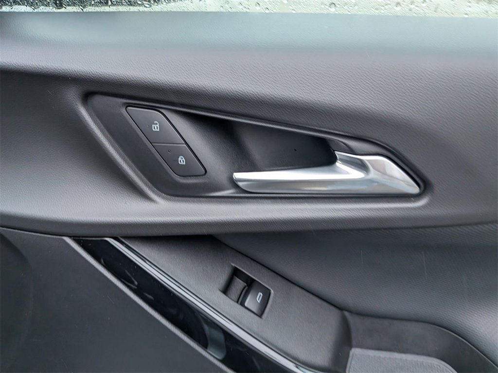 Used 2025 Chevrolet Equinox LT image 31