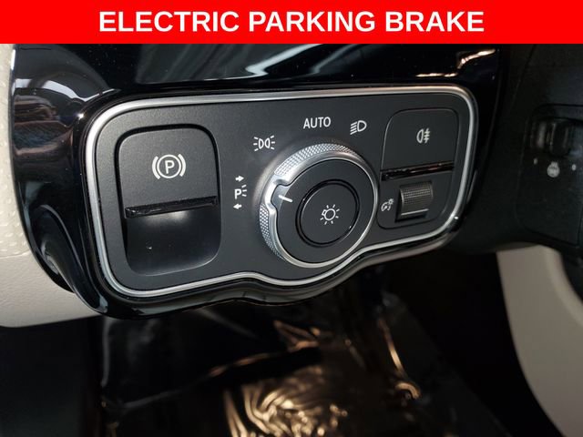 Used 2022 Mercedes-Benz A 220 image 19