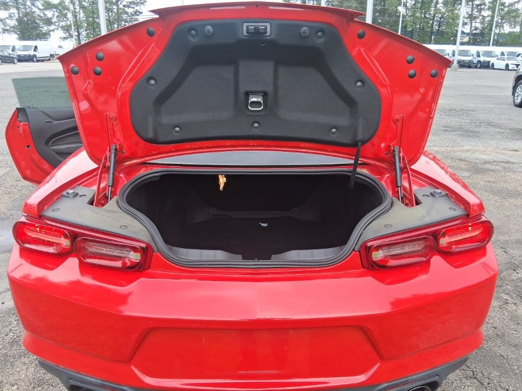 Used 2020 Chevrolet Camaro LS RWD image 13