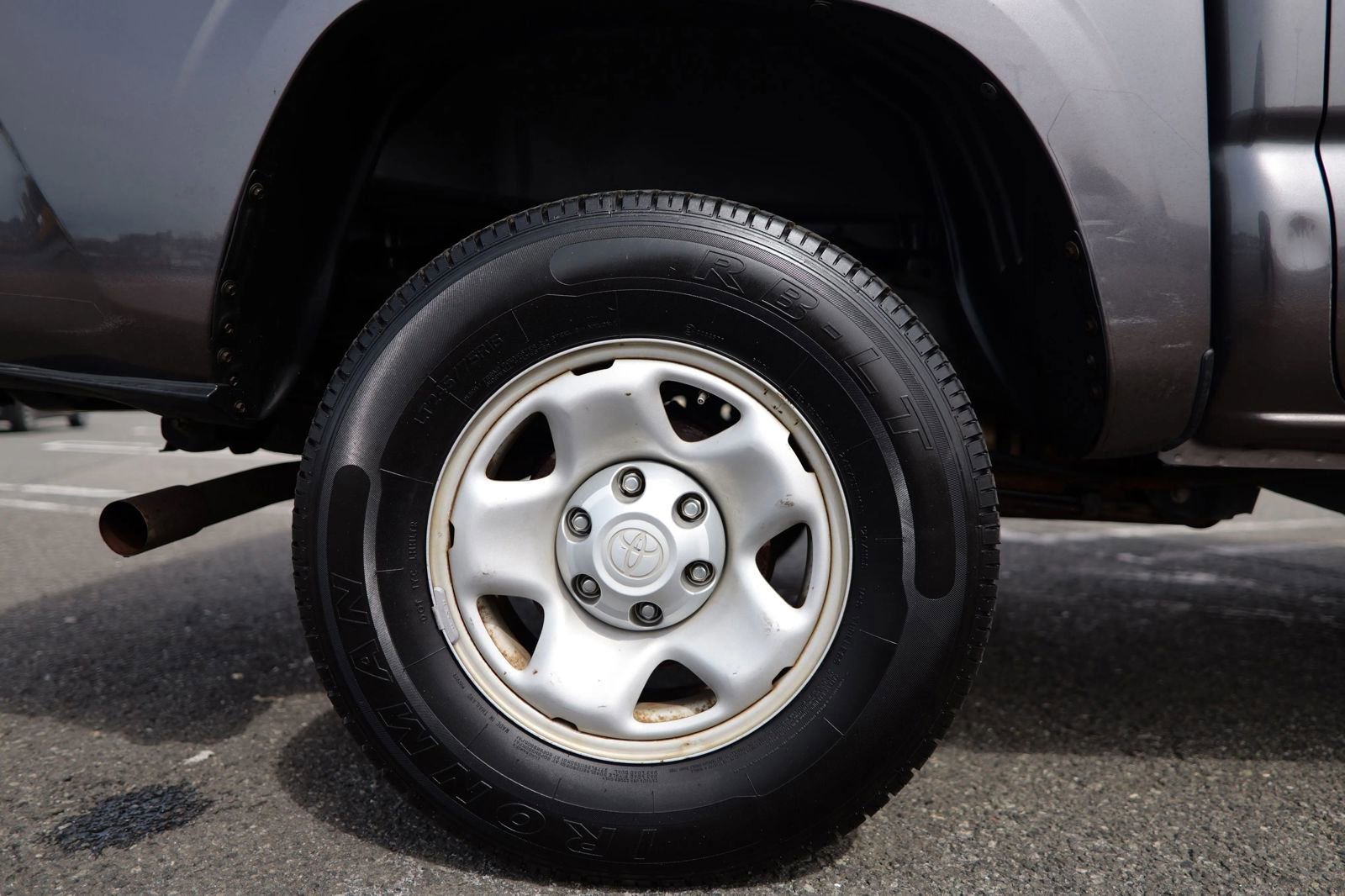 Used 2016 Toyota Tacoma SR RWD image 11