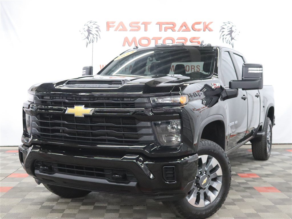 Used 2024 Chevrolet Silverado 2500 Custom w/ Custom Value Package