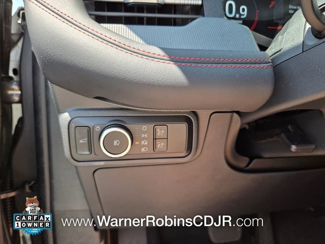 Used 2025 Ford Explorer ST-Line w/ Premium Package RWD image 29