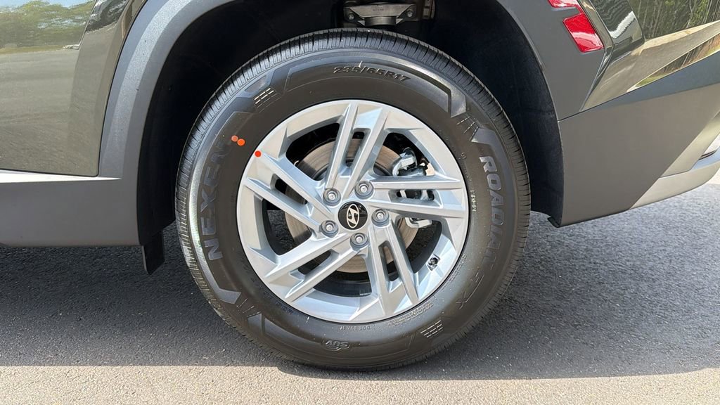 New 2026 Hyundai Tucson SE image 19