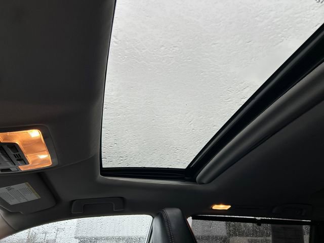 Used 2019 Toyota Highlander XLE image 21